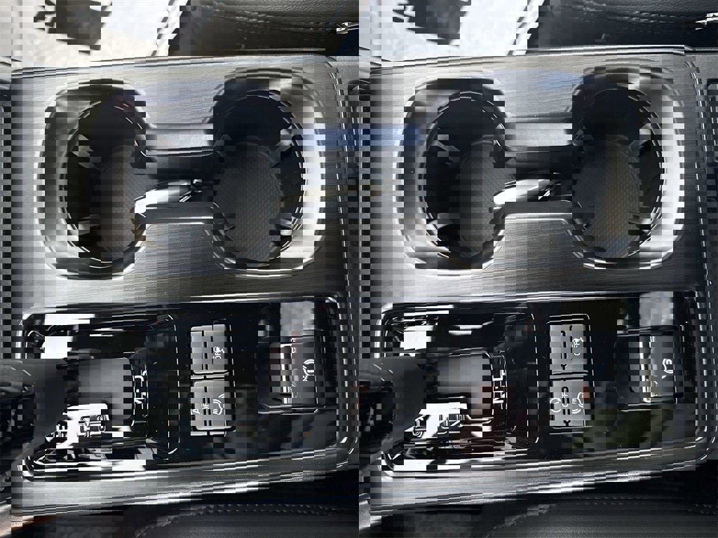 New 2026 Subaru Outback Premium image 37