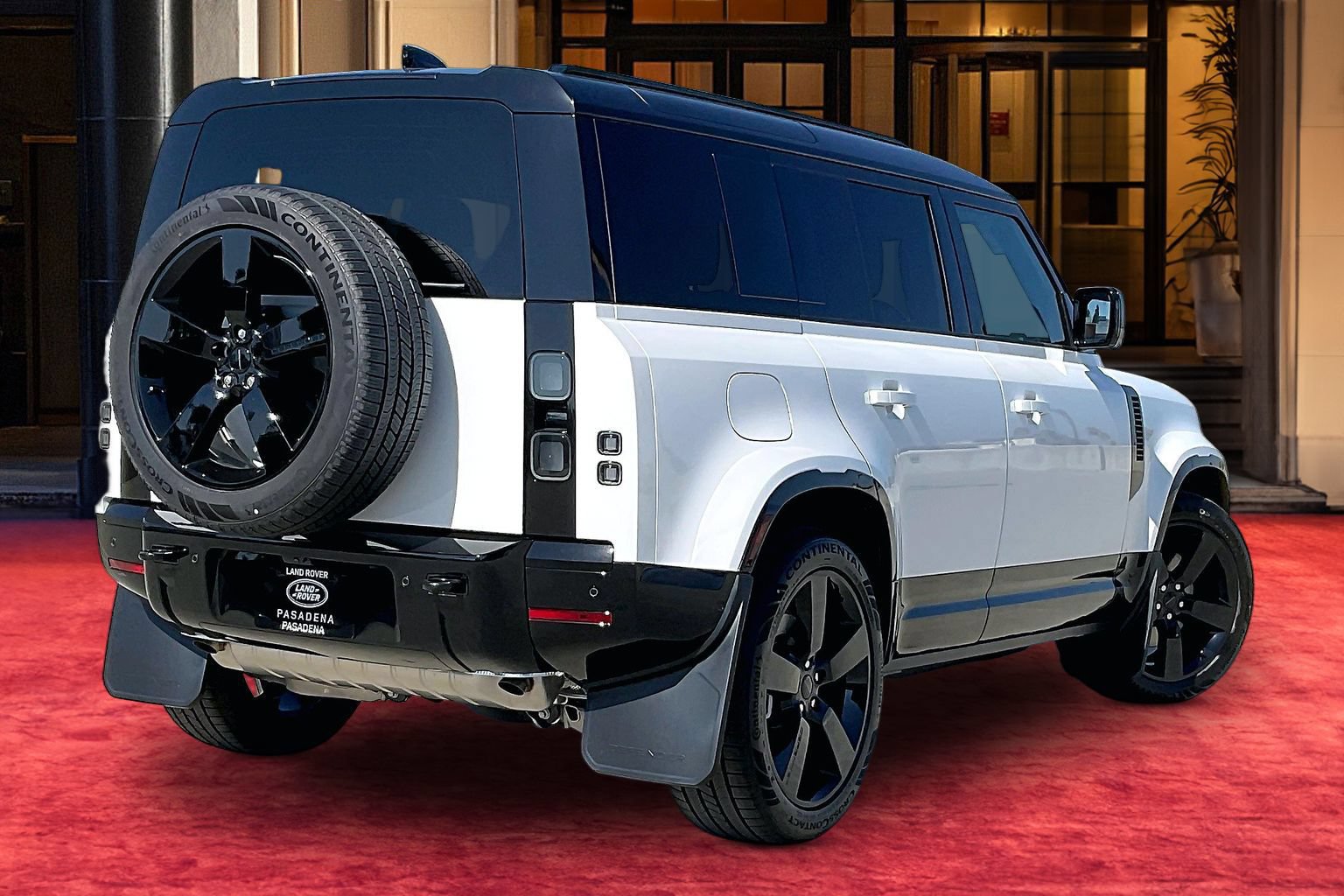 New 2026 Land Rover Defender 110 X-Dynamic SE AWD/4WD image 5
