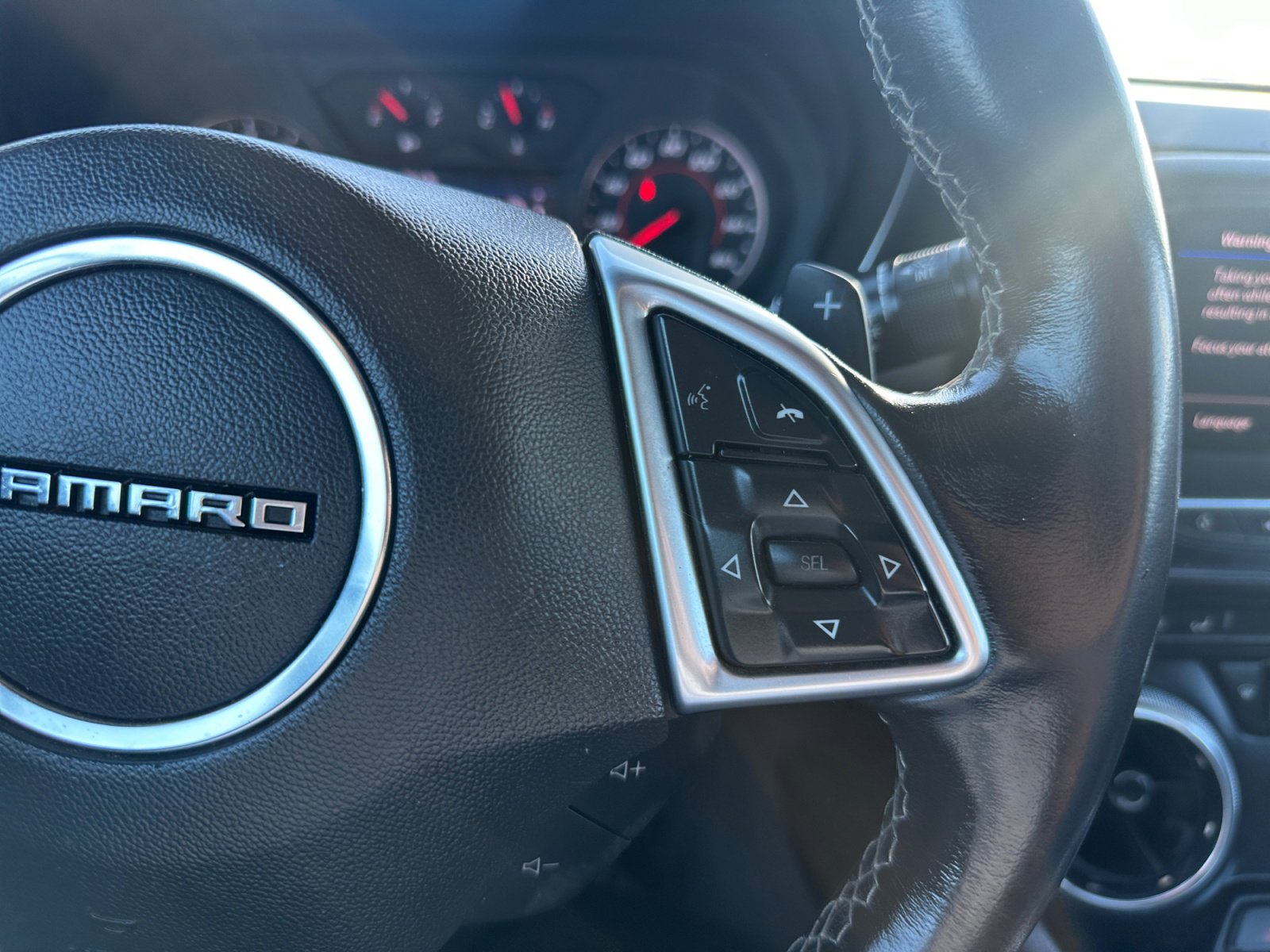 Used 2020 Chevrolet Camaro LT image 19