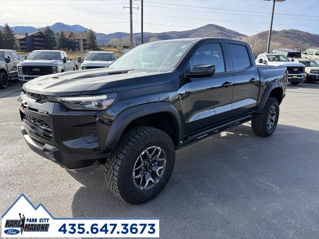 Used 2025 Chevrolet Colorado ZR2 w/ Technology Package image 2