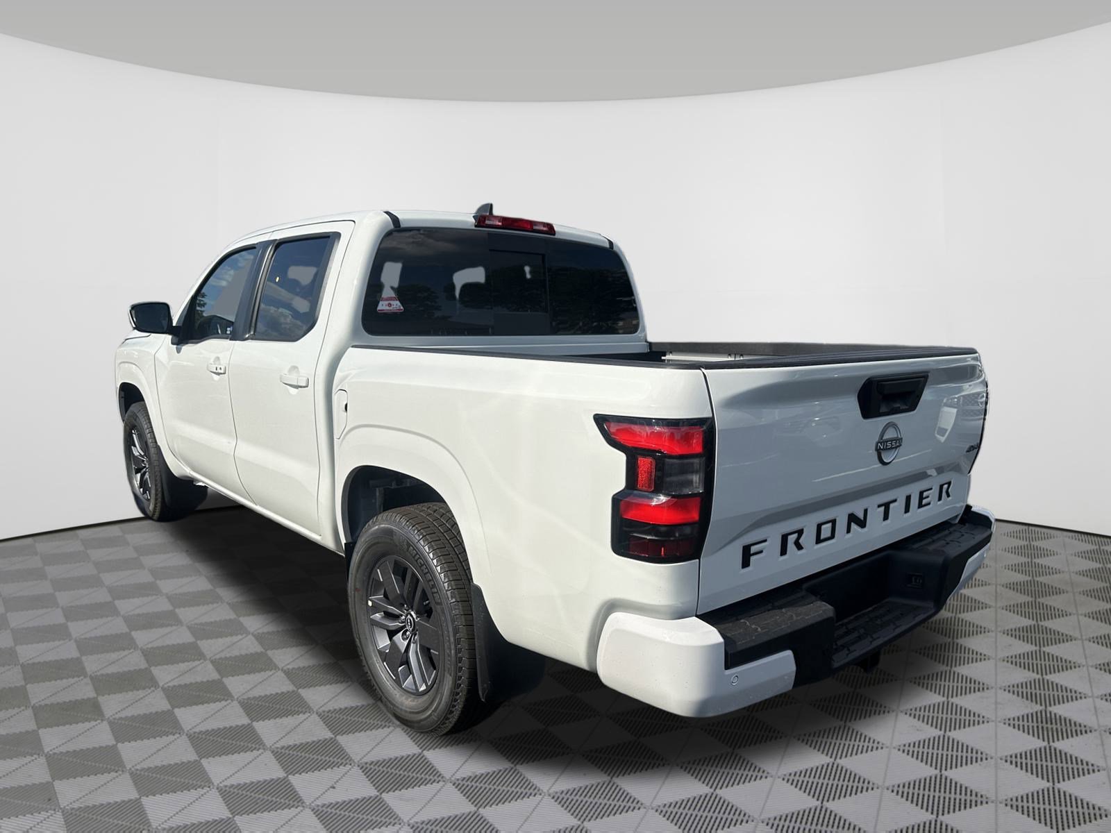 New 2026 Nissan Frontier SV image 17