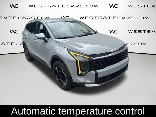 Used 2026 Kia Sportage EX AWD/4WD image 4