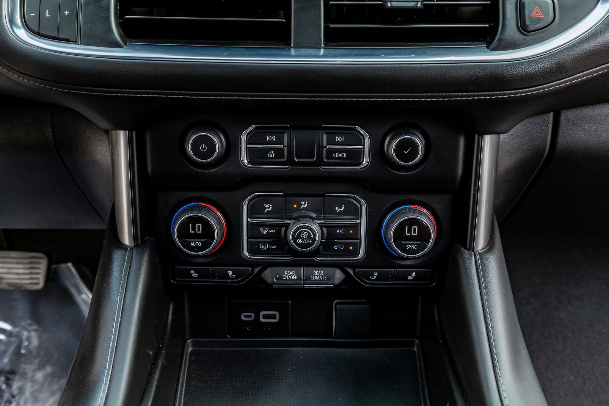 Used 2023 Chevrolet Tahoe LT w/ LT Signature Plus Package image 27