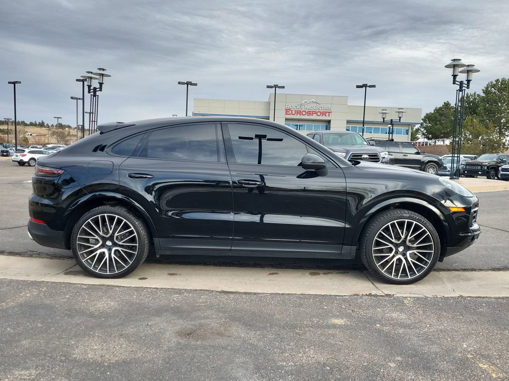 Used 2020 Porsche Cayenne image 3