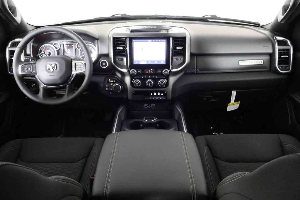 New 2027 RAM 1500 4x4 Crew Cab image 13