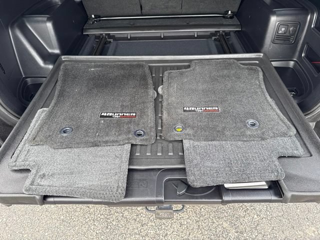 Used 2019 Toyota 4Runner TRD Off-Road Premium AWD/4WD image 23