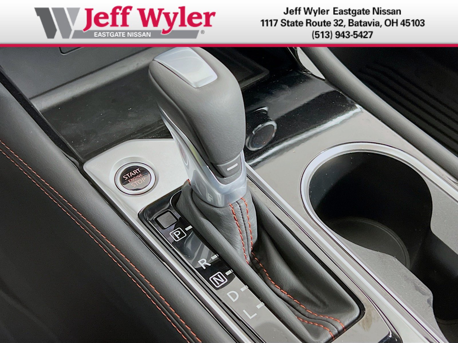 New 2025 Nissan Altima 2.5 SR FWD image 11