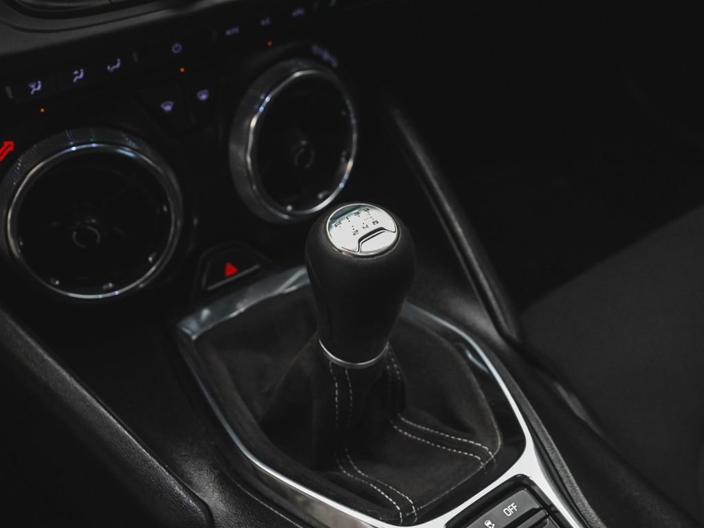 Used 2020 Chevrolet Camaro LT w/ 1LE Track Performance Package image 27