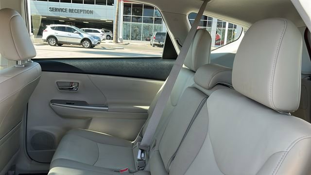 Used 2016 Toyota Prius V Four FWD image 18