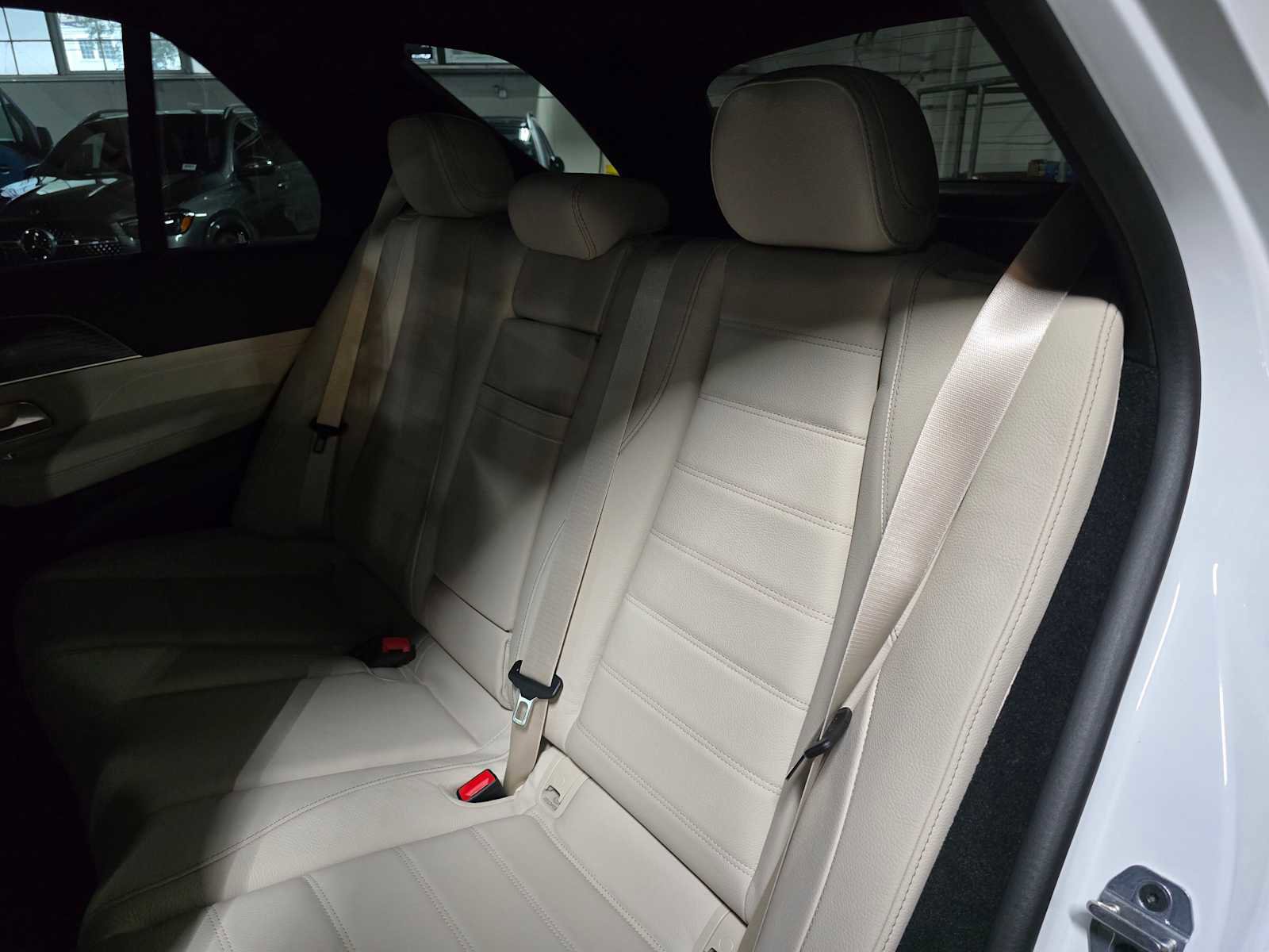 New 2026 Mercedes-Benz GLE 580 4MATIC image 17