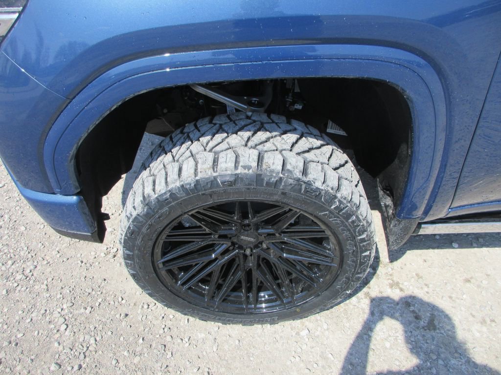 New 2026 GMC Sierra 1500 Denali Ultimate image 14