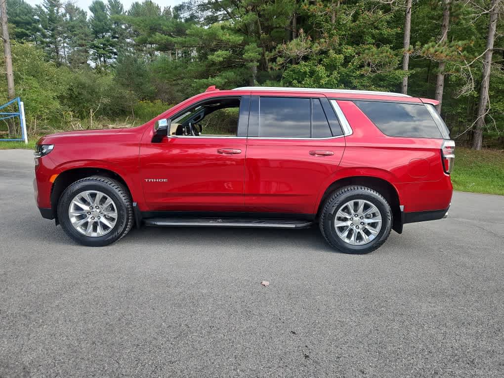 Used 2021 Chevrolet Tahoe Premier AWD/4WD image 2