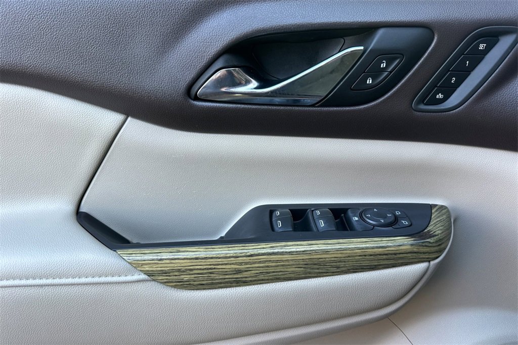 Used 2018 GMC Acadia Denali w/ Technology Package image 12