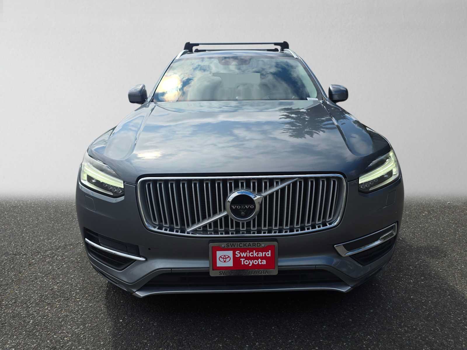 Used 2016 Volvo XC90 T6 Inscription w/ Vision Package AWD/4WD image 8