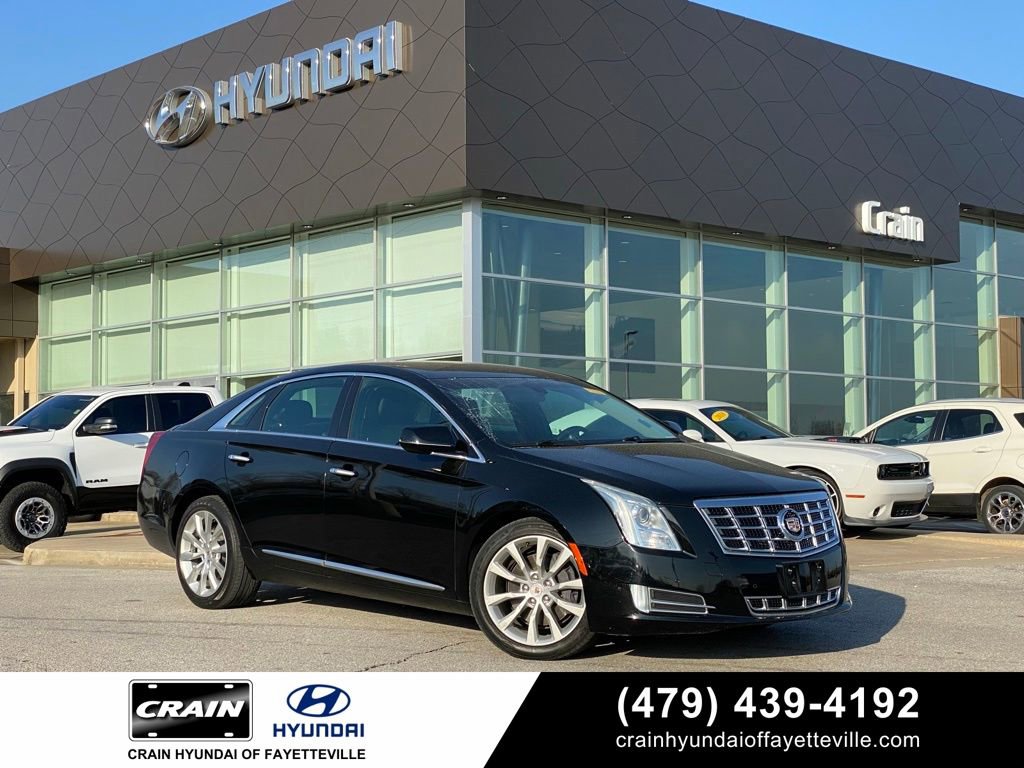 Used 2015 Cadillac XTS Luxury image 1