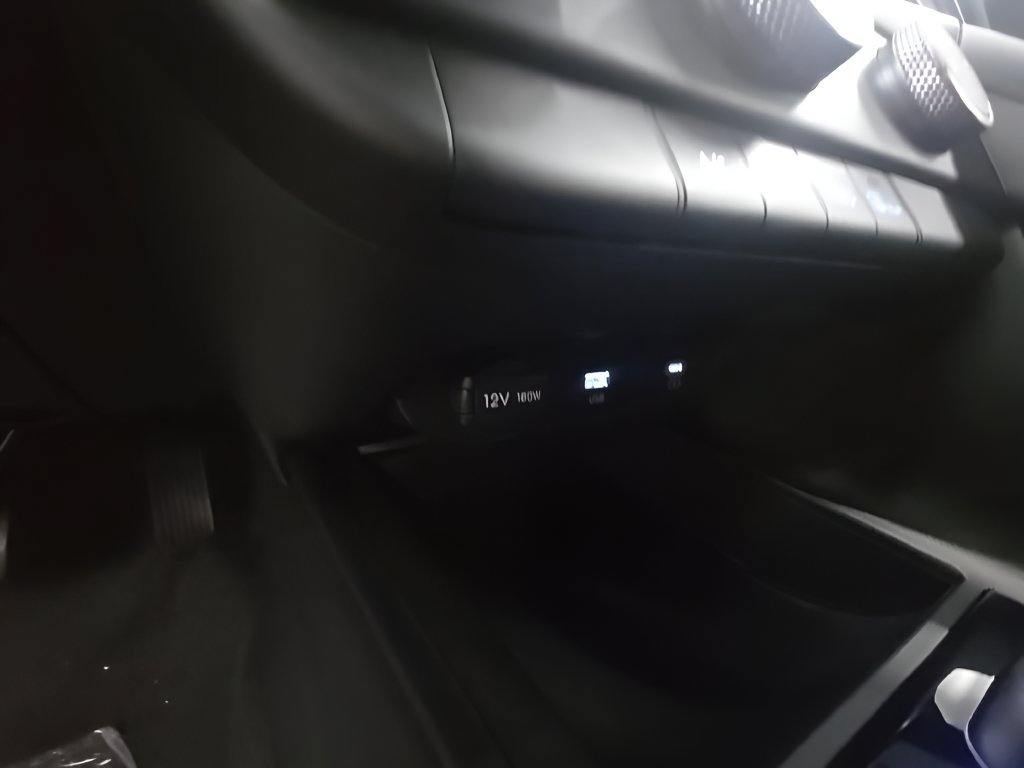 New 2026 Hyundai Elantra SE FWD image 35