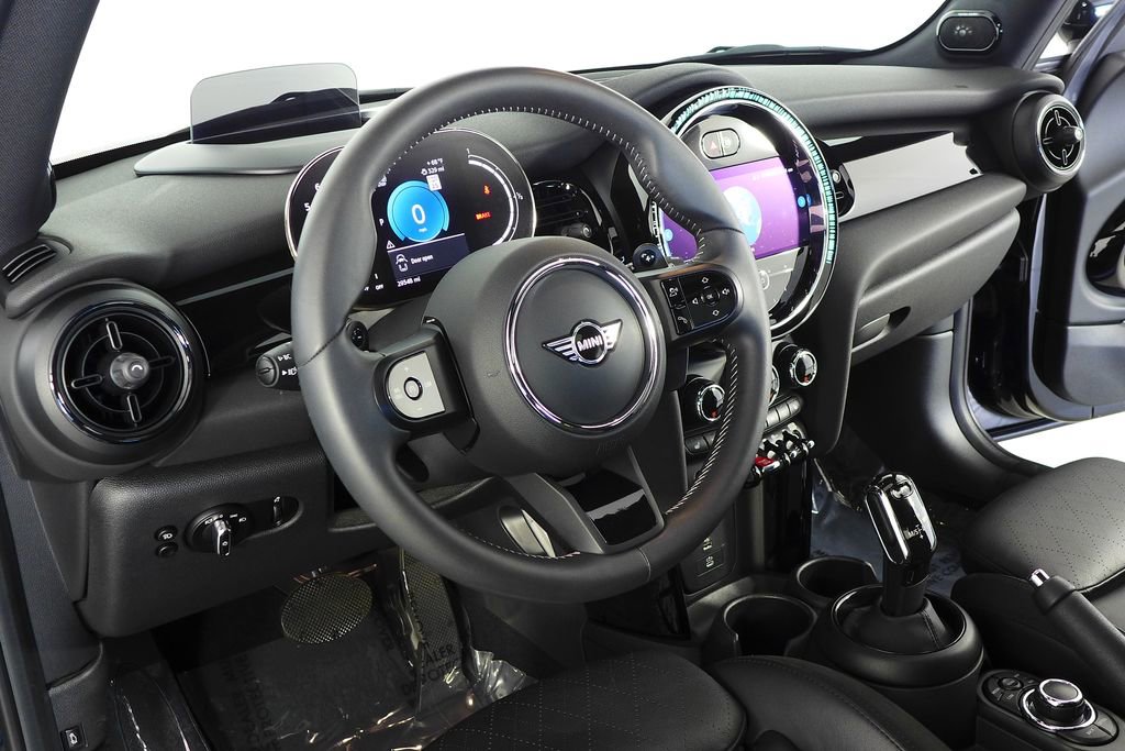 Certified 2023 MINI Cooper S image 25