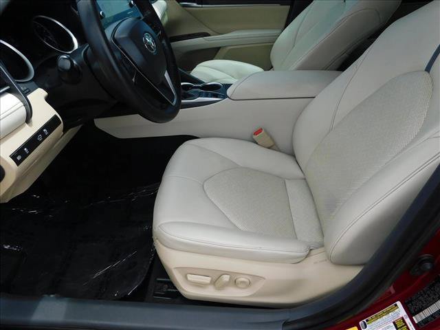 Used 2022 Toyota Camry XLE FWD image 22
