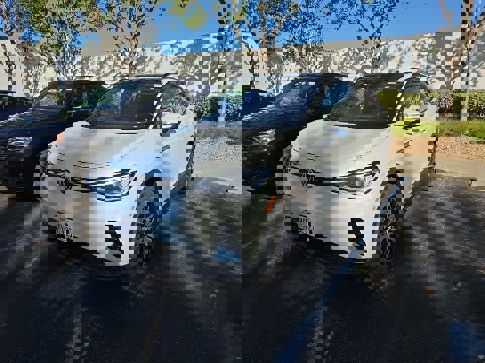 Used 2024 Volkswagen ID.4 Pro S image 2