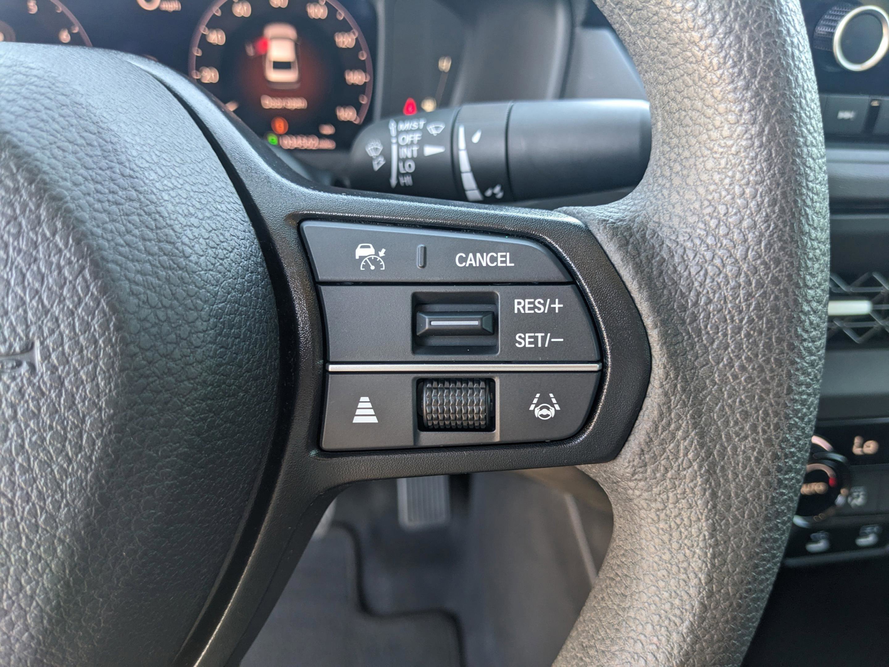 Used 2023 Honda Accord EX image 38