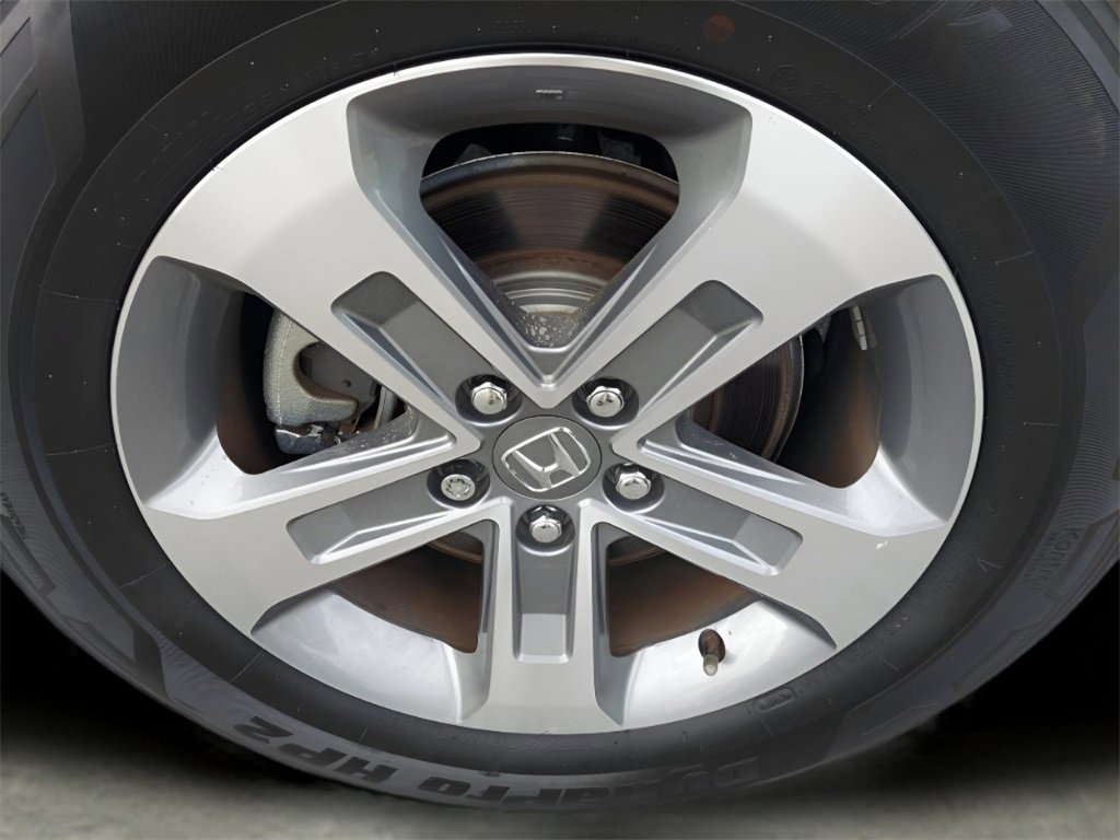 Used 2025 Honda Pilot EX-L image 15