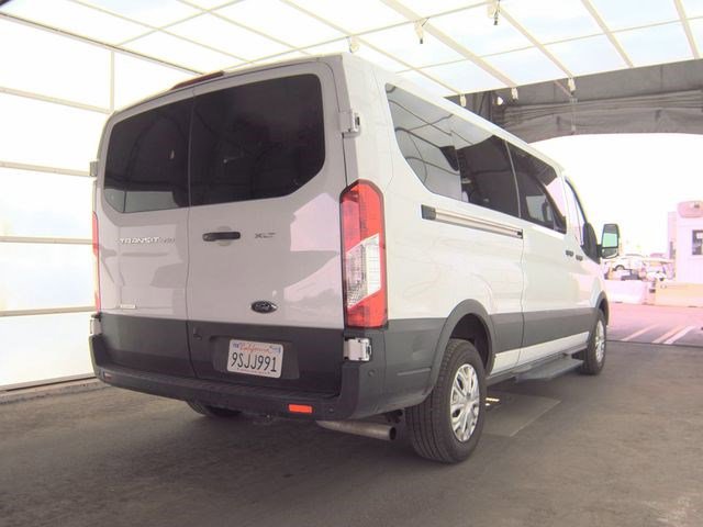 Used 2025 Ford Transit 350 XLT RWD image 4