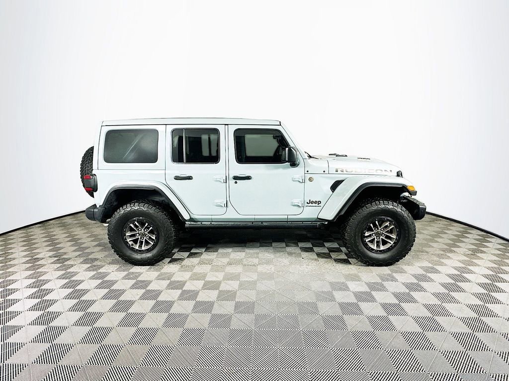 Used 2024 Jeep Wrangler Unlimited Rubicon 392 image 10