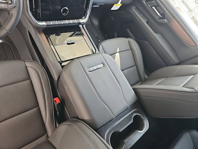 New 2026 GMC Yukon XL Denali w/ Sun & Power Step Package image 24