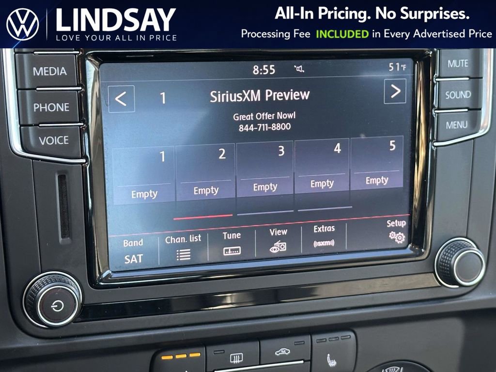 Used 2017 Volkswagen Jetta SE image 16