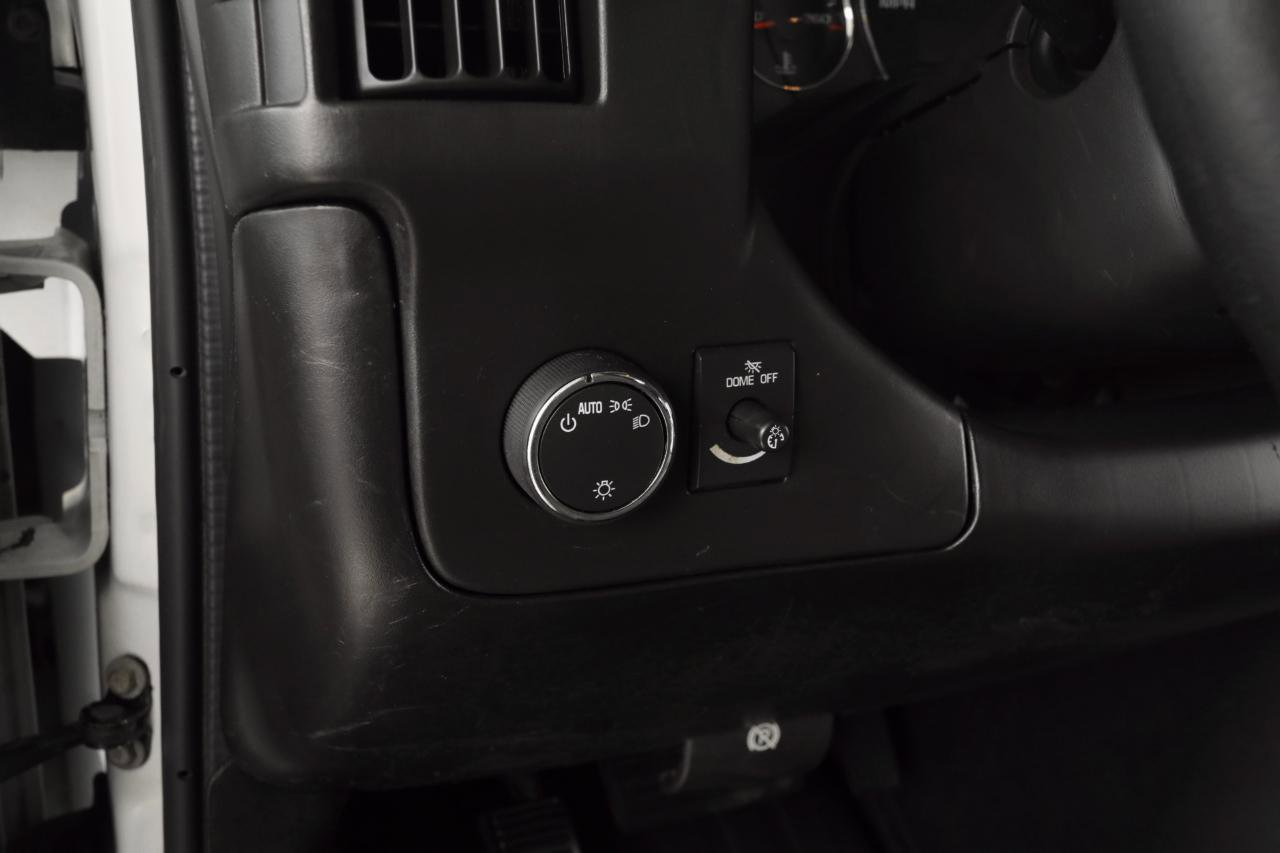 Used 2014 GMC Savana 1500 image 18