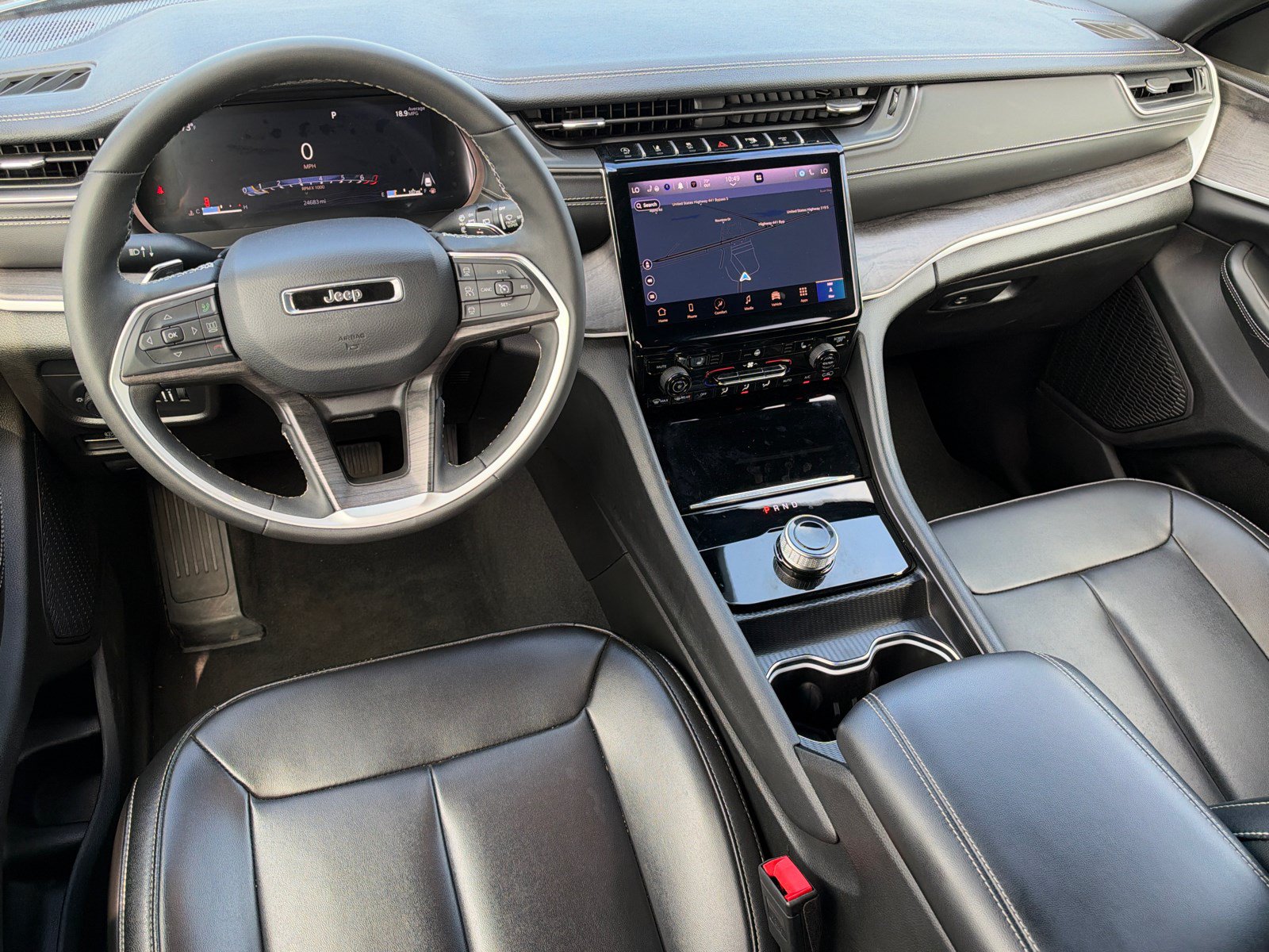 Used 2024 Jeep Grand Cherokee Limited RWD image 24