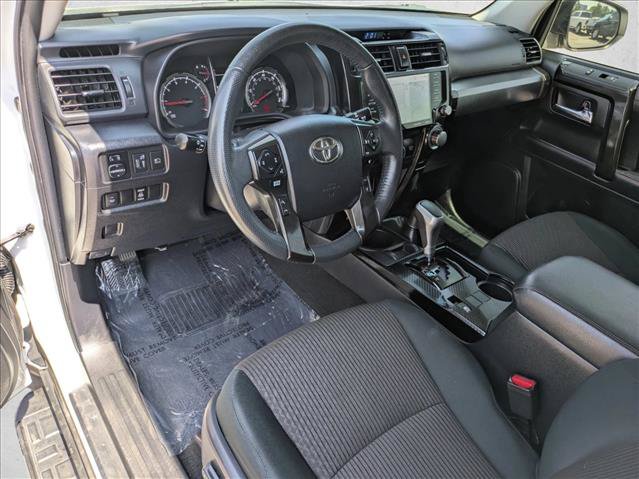 Used 2020 Toyota 4Runner TRD Off-Road AWD/4WD image 10