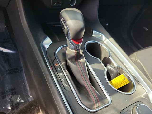 Used 2022 Chevrolet Traverse RS FWD image 31