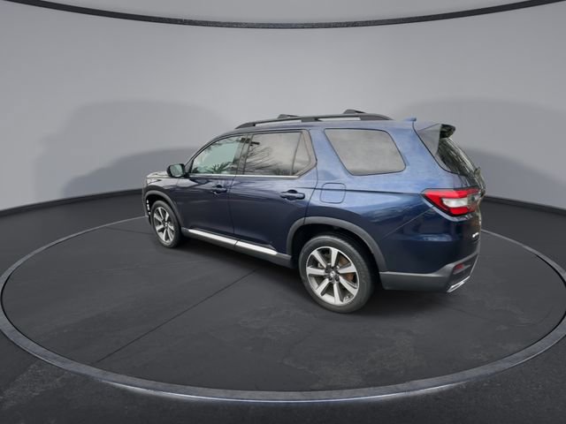 Used 2023 Honda Pilot Elite image 12