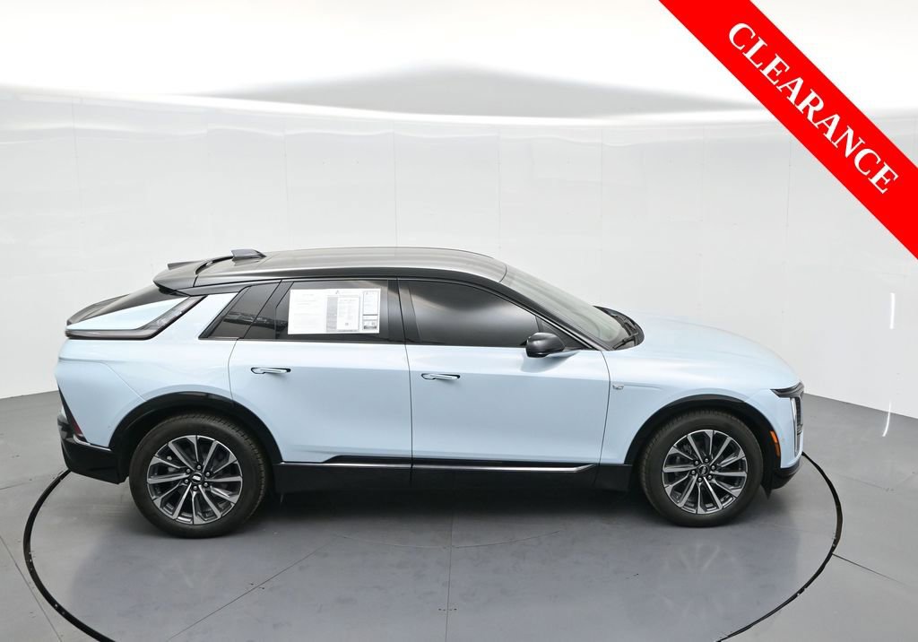 Used 2025 Cadillac Lyriq Sport image 60