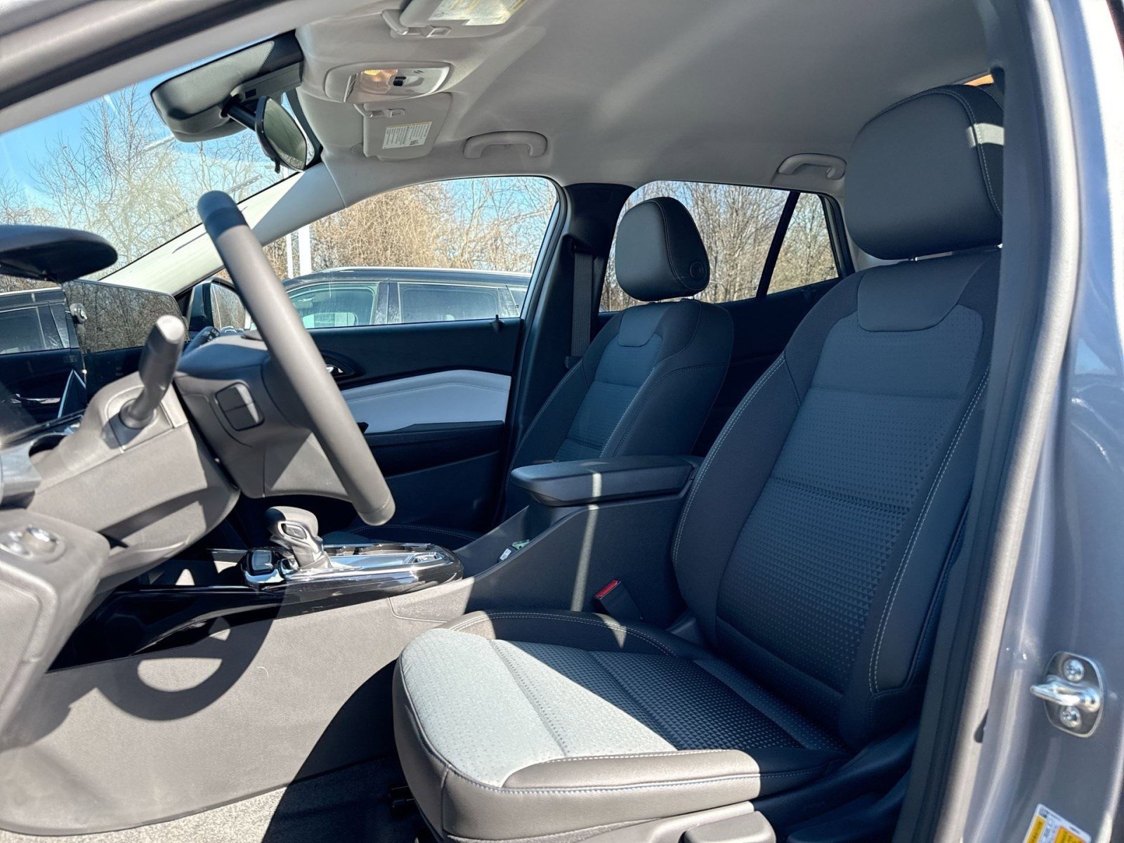 New 2026 Chevrolet Trax LT w/ Driver Confidence Package image 13