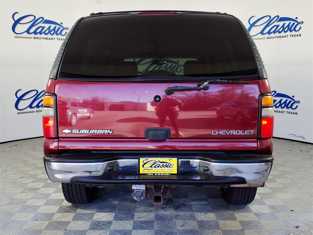 Used 2004 Chevrolet Suburban LS w/ Preferred Equipment Group image 4