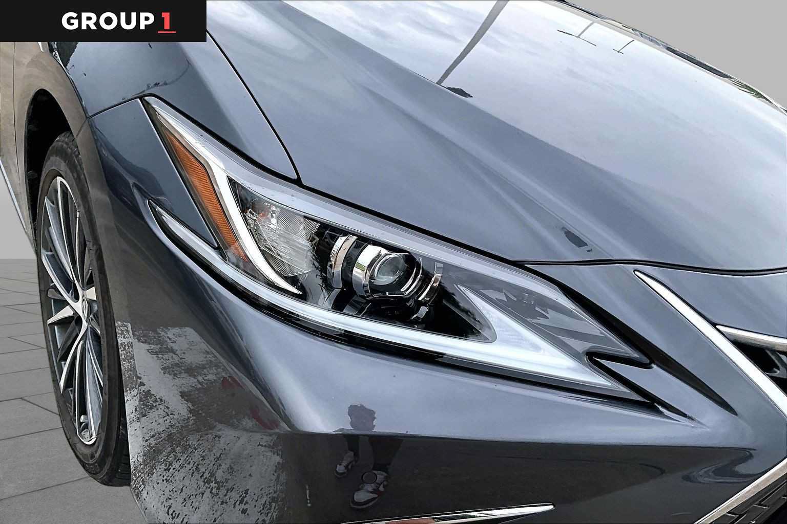 Used 2024 Lexus ES 350 w/ Premium Package FWD image 25