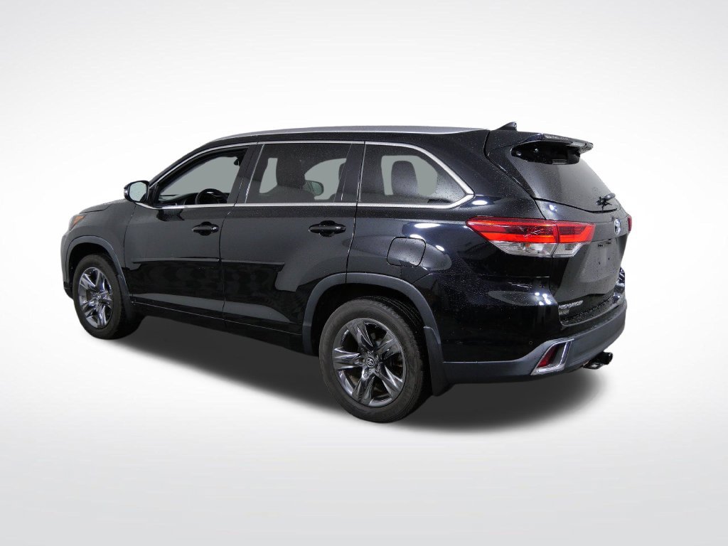 Used 2019 Toyota Highlander Limited Platinum AWD/4WD image 6