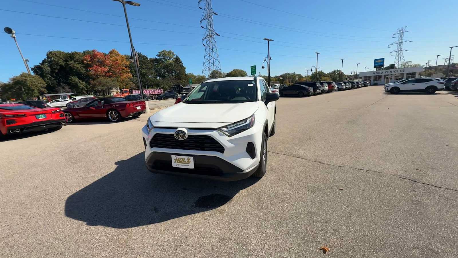 Used 2025 Toyota RAV4 LE AWD/4WD image 3