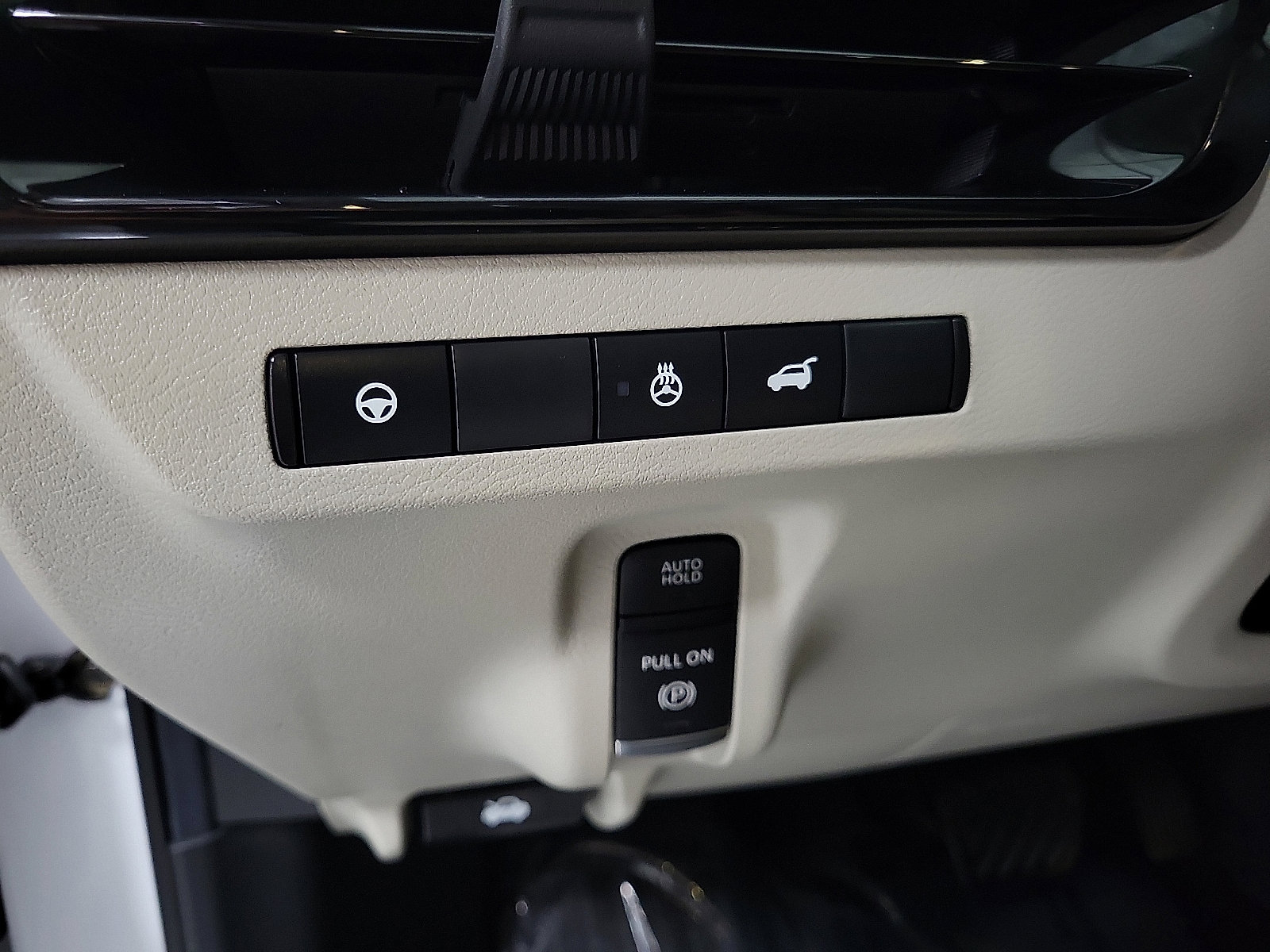 Used 2025 Nissan Murano SL AWD/4WD image 13