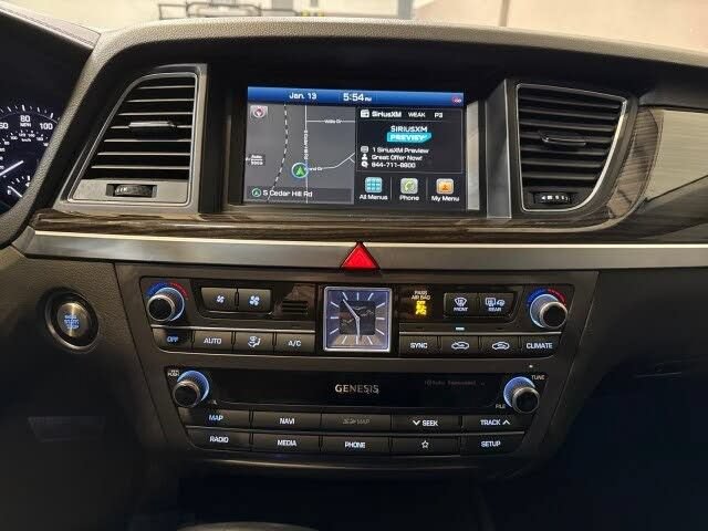 Used 2020 Genesis G80 3.8 RWD image 24