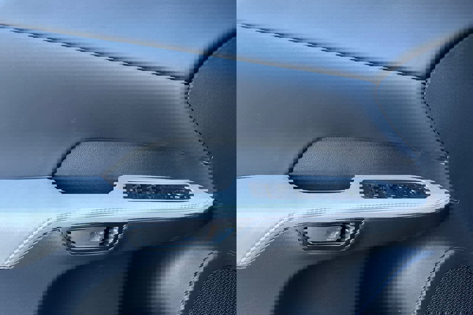 Certified 2025 Lexus RX 350h Premium w/ Convenience Package image 12