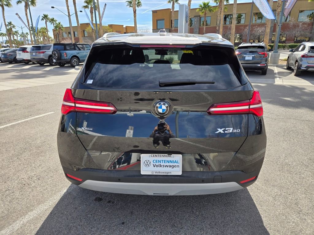 Used 2025 BMW X3 xDrive30i w/ Premium Package image 5