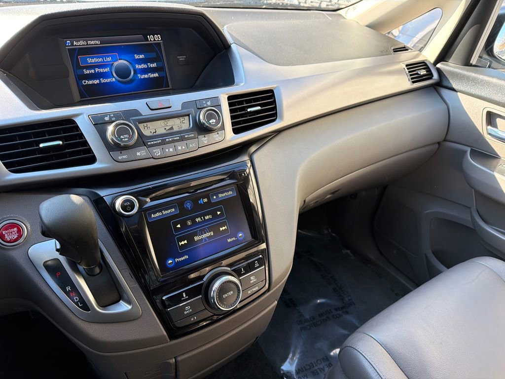 Used 2016 Honda Odyssey EX-L image 24