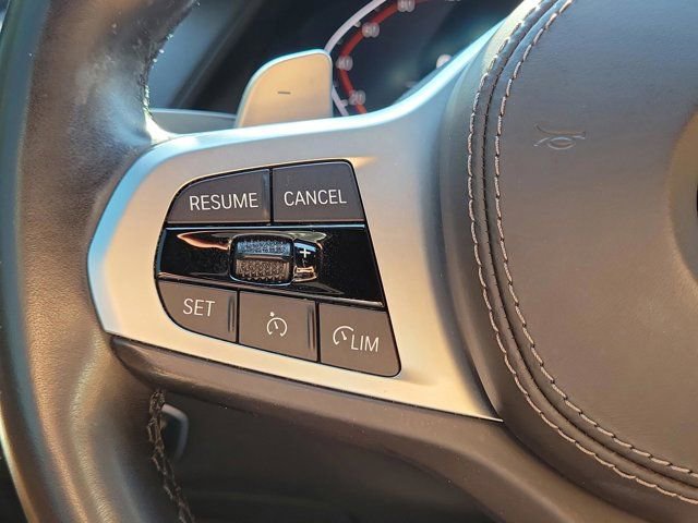 Used 2022 BMW X6 xDrive40i w/ M Sport Package AWD/4WD image 19