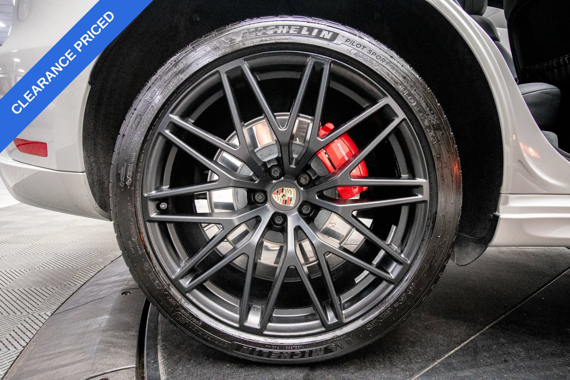 Used 2023 Porsche Macan GTS w/ Premium Package Plus AWD/4WD image 24