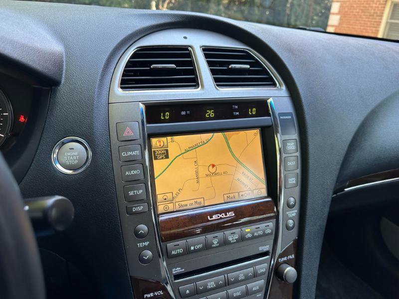 Used 2011 Lexus ES 350 FWD image 32
