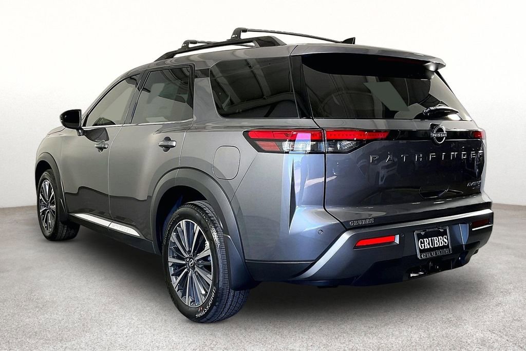New 2026 Nissan Pathfinder Platinum w/ Accent Package image 6