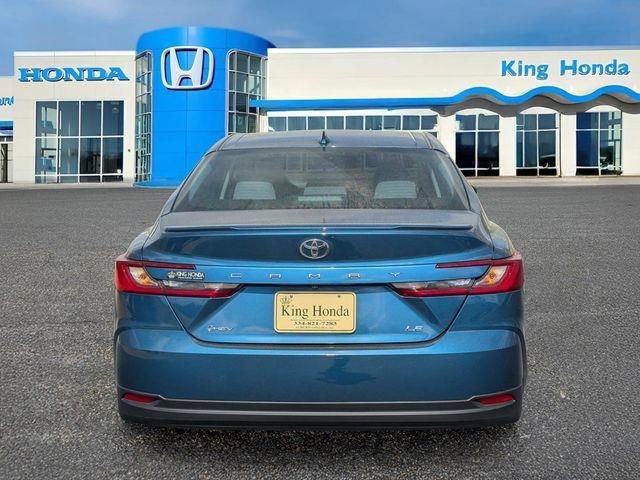 Used 2025 Toyota Camry LE w/ Convenience Package FWD image 9